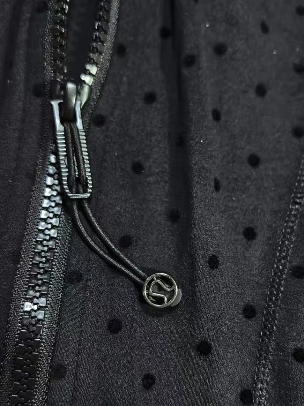 lululemon athletica Define Black Cropped Jacket - Picture 3 of 7